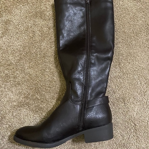 Croft&Barrow Dark Brown Leather Knee High Boots Size 7 - Picture 4 of 7